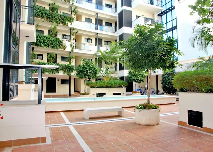 Stunning Beachfront Penthouse *