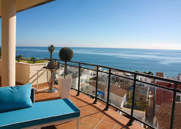 Stunning Beachfront Penthouse Apartamento